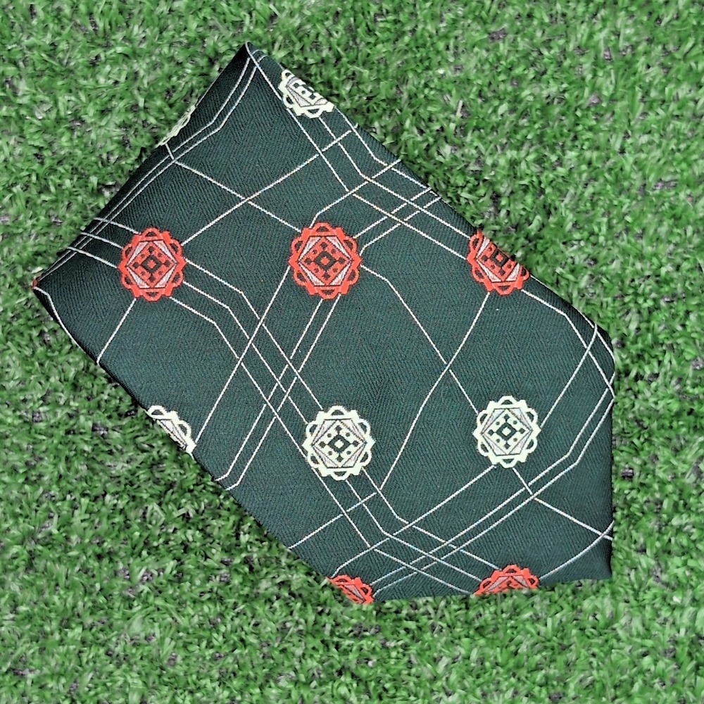 VTG Wemlon by Wembley Men's Dress Necktie Tie Green White Orange  100% Polyester